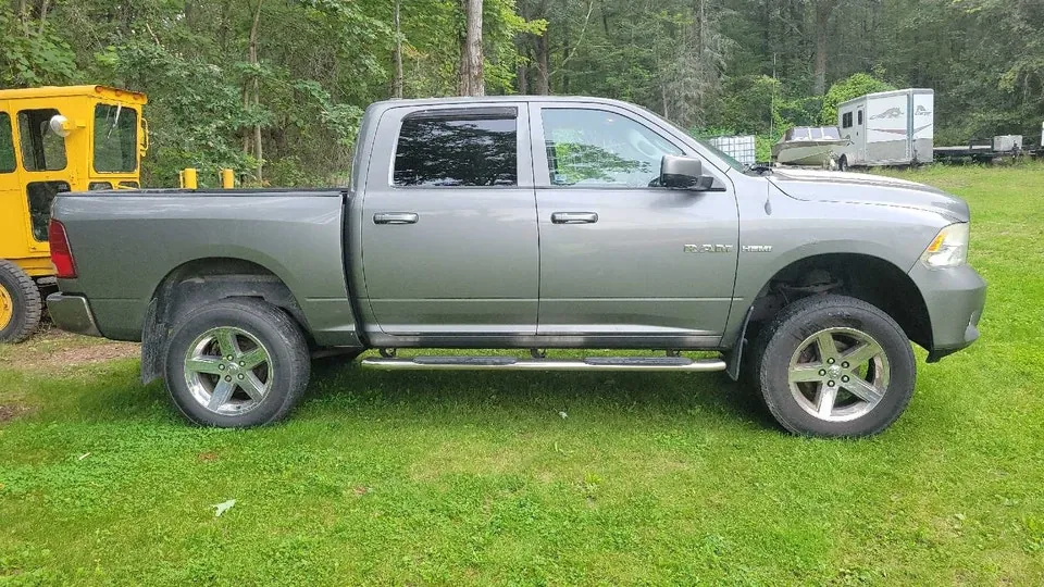 Ram 1500 2010 photo 3