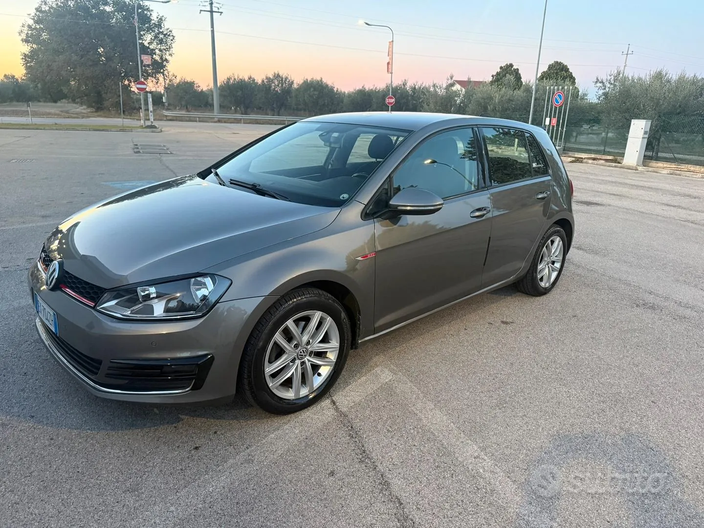 Volkswagen Golf 2014 photo 3