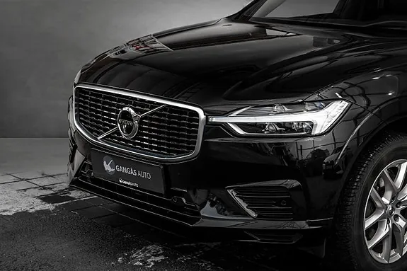 Volvo Xc60 2019 photo 2