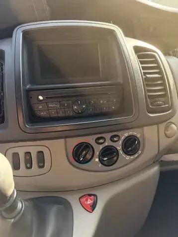 Renault Trafic 2012 photo 4