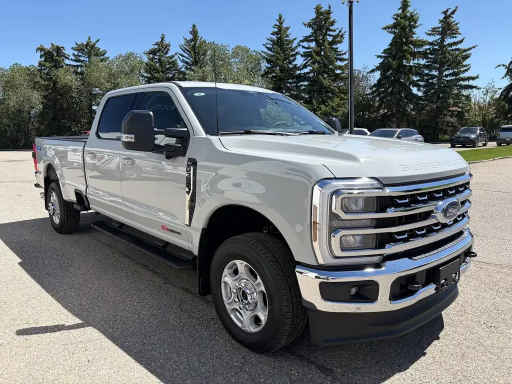 Ford F 350 2026 photo 3