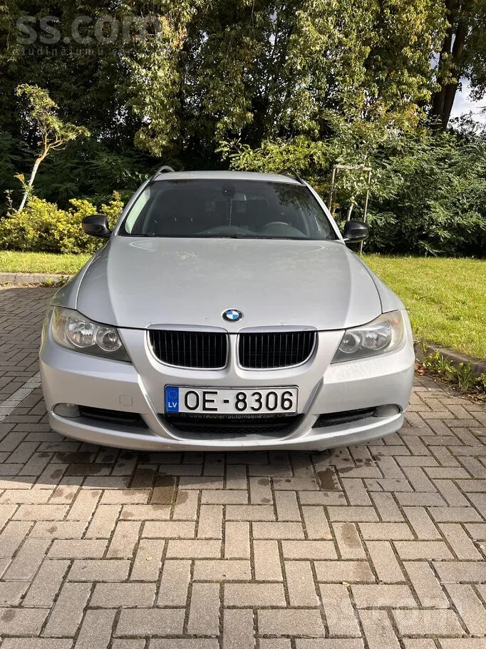 BMW 320D 2008 photo 2