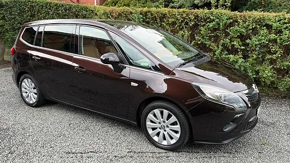 Opel Zafira Tourer 2013 photo 4