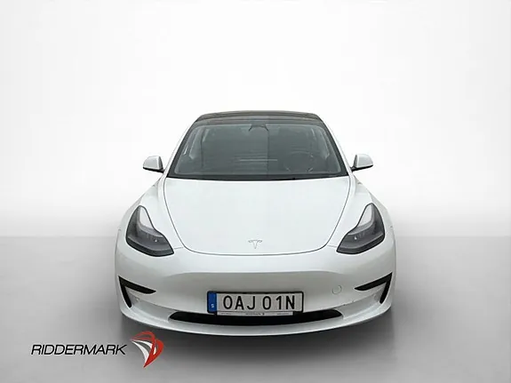 Tesla Model 3 2023 photo 2