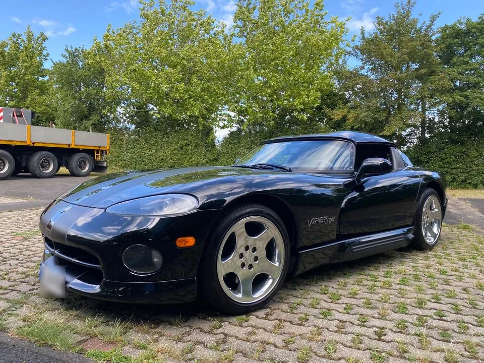 Dodge Viper