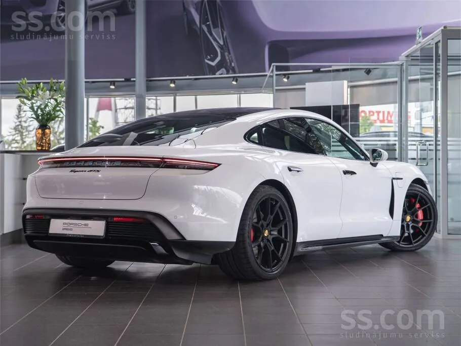 Porsche Taycan 2024 photo 3