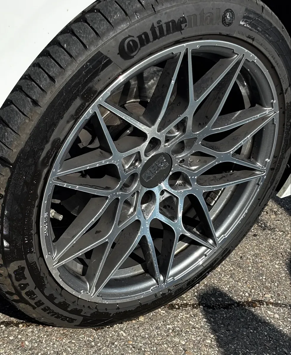 BMW 3 Series 2020 photo 3