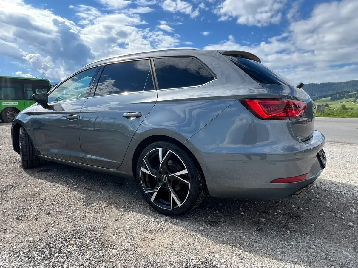 Seat Leon 2018 photo 2