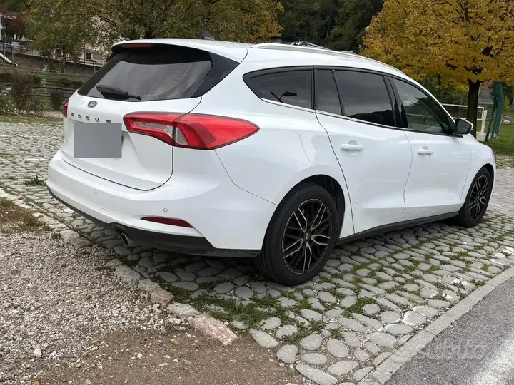 Ford Focus Sw 2020 photo 4
