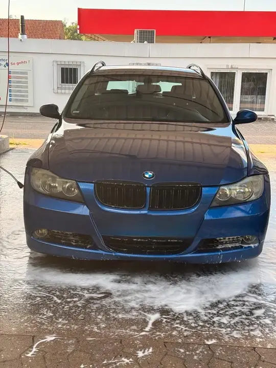 BMW 318D