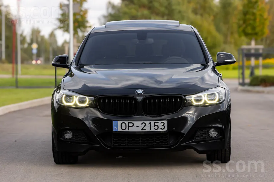 BMW 320I