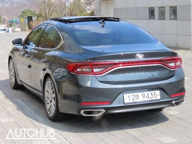 Hyundai Grandeur photo 4