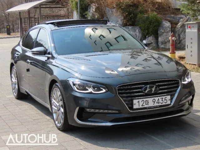Hyundai Grandeur photo 2