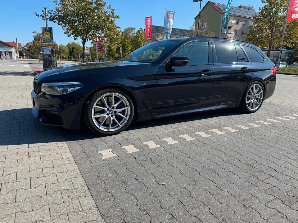 BMW 540I