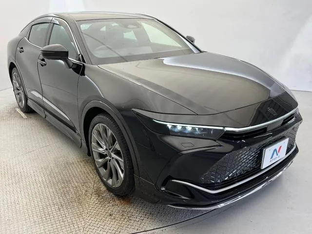 Toyota Crown Crossover 2023 photo 3