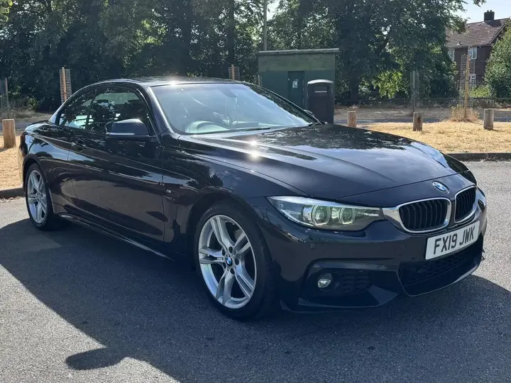 BMW 4 Series 2019 photo 2