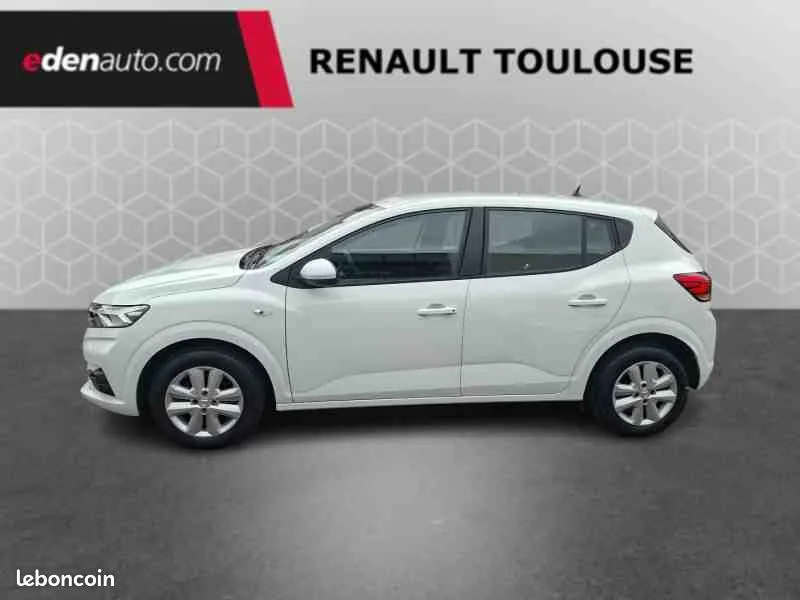 Dacia Sandero 2022 photo 2