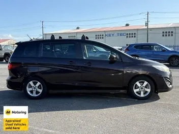 Mazda Premacy 2013 photo 4