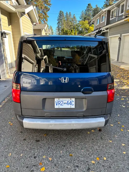 Honda Element 2003 photo 2