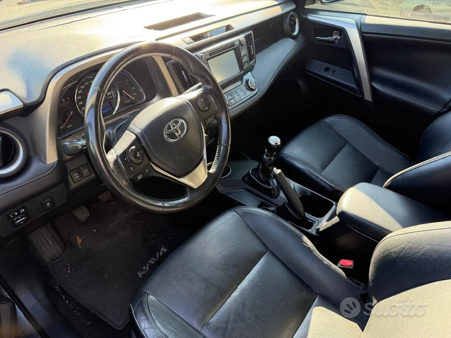 Toyota Rav4 2014 photo 5