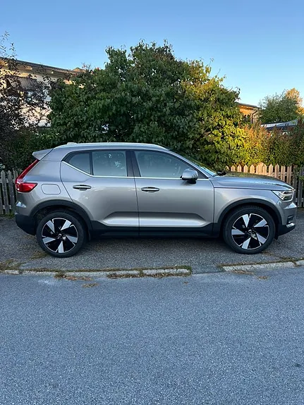 Volvo Xc40 2021 photo 2