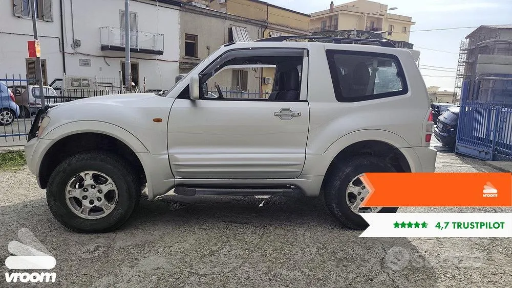 Mitsubishi Pajero 2000 photo 3