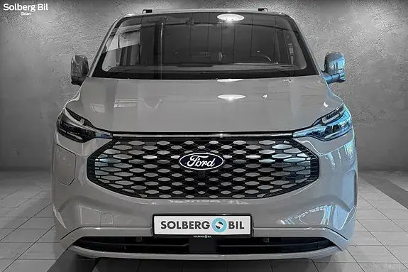 Ford Transit Custom 2026 photo 2