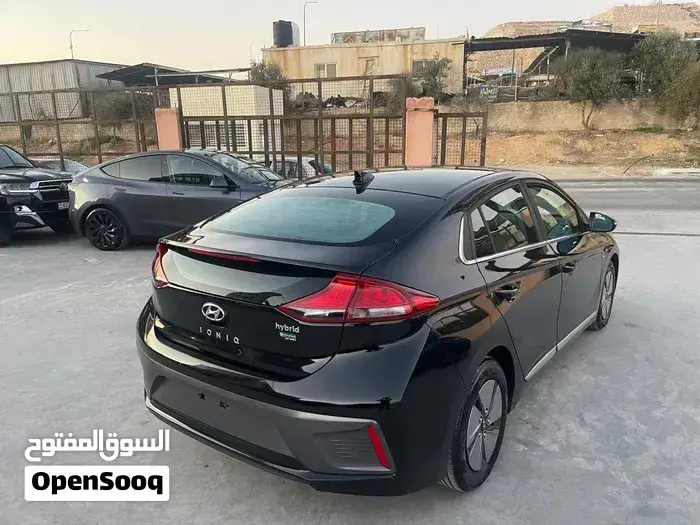 Hyundai Ioniq 2020 photo 3