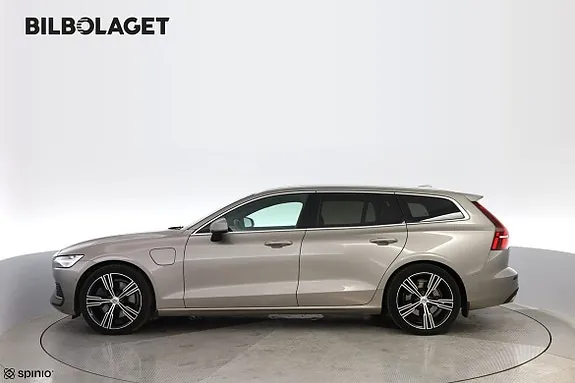Volvo V60 2019 photo 2
