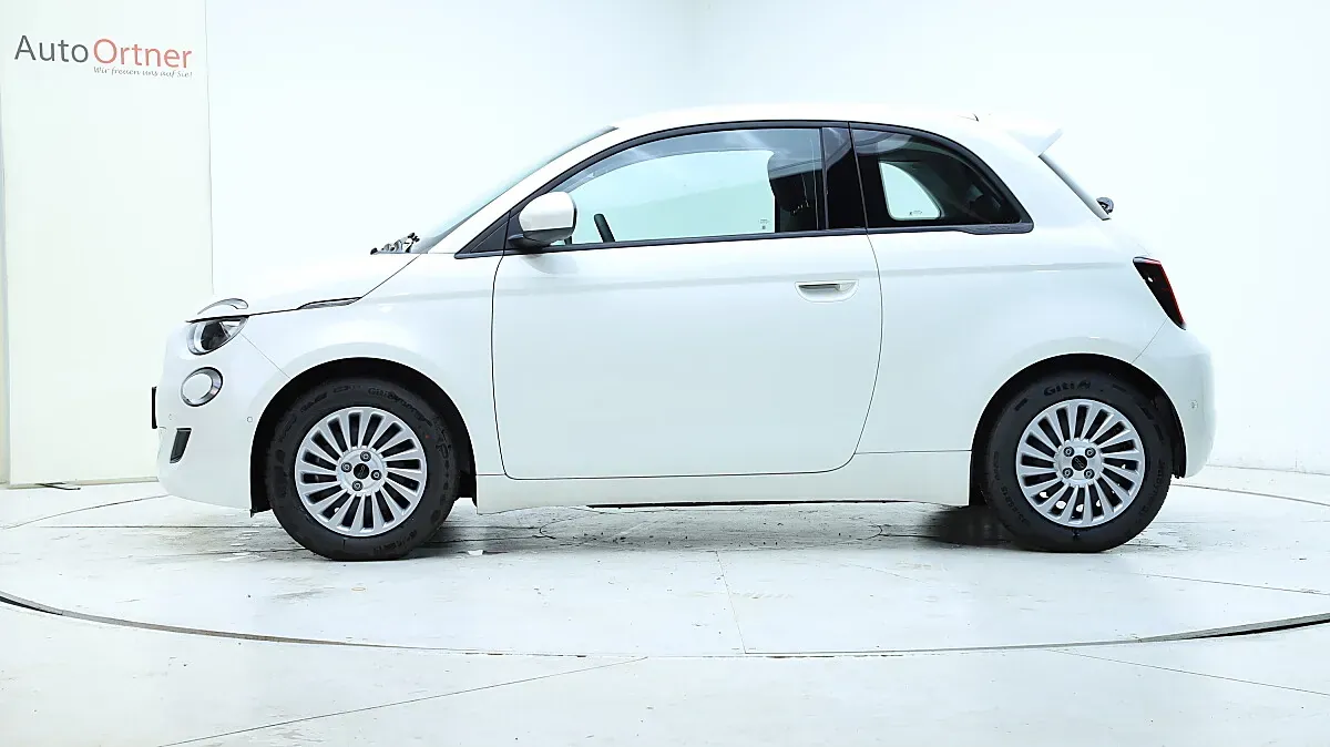 Fiat 500E 2026 photo 3