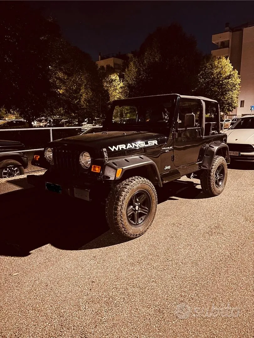 Jeep Wrangler 2021 photo 2