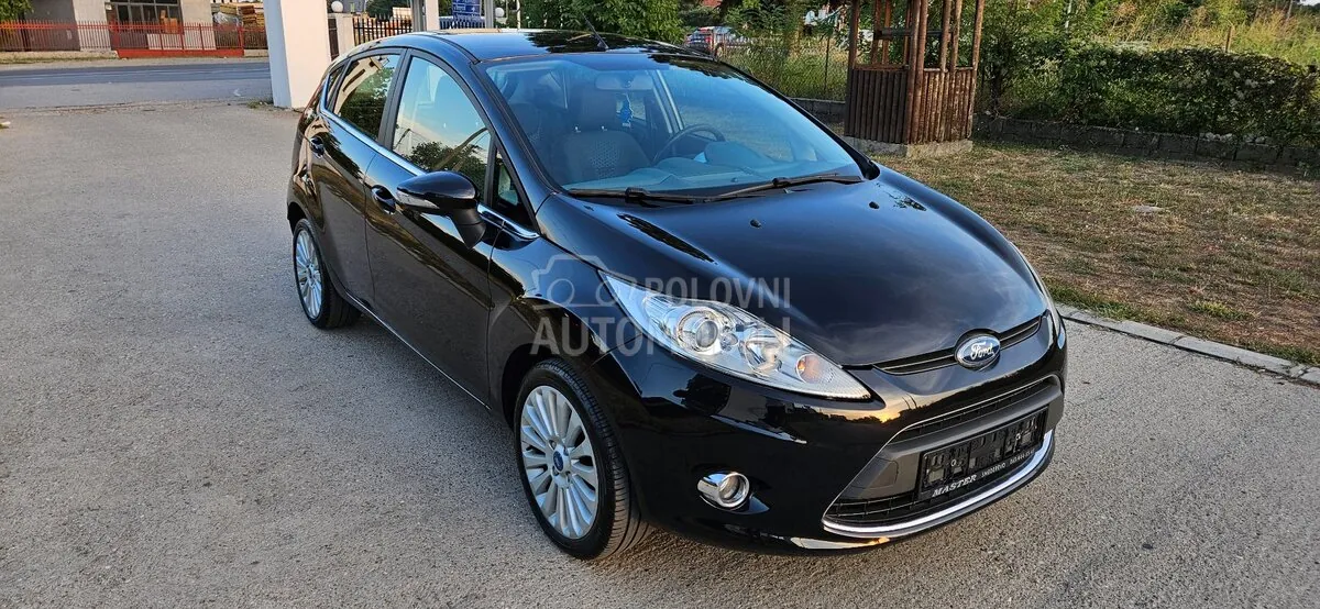 Ford Fiesta 2010 photo 5