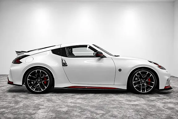 Nissan 370Z 2020 photo 4