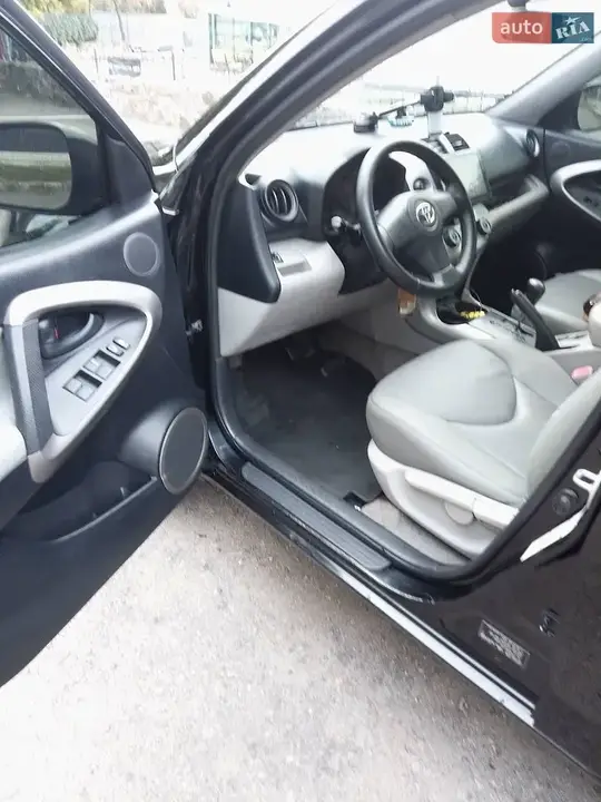 Toyota Rav4 2007 photo 3