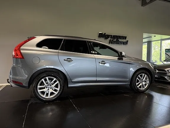Volvo Xc60 2017 photo 4
