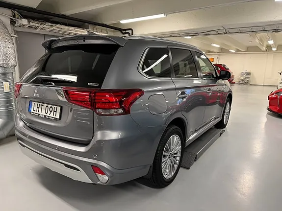 Mitsubishi Outlander 2020 photo 4
