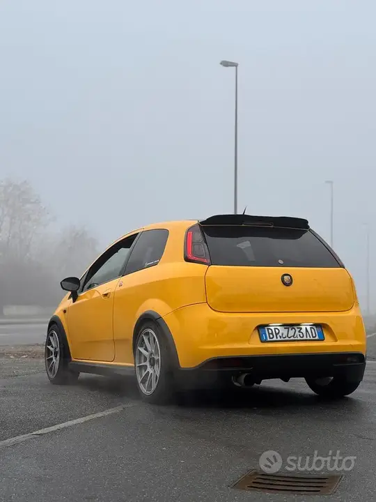 Abarth Grande Punto 2008 photo 2