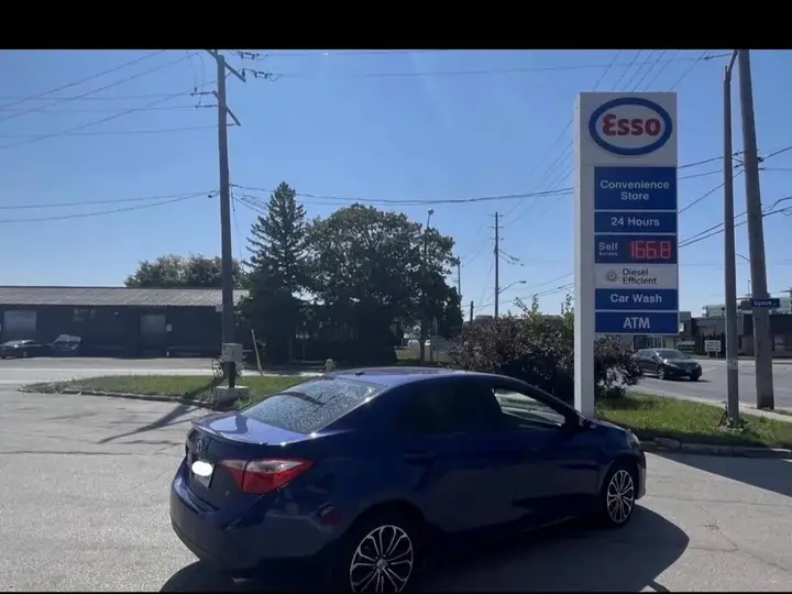 Toyota Corolla 2015 photo 2