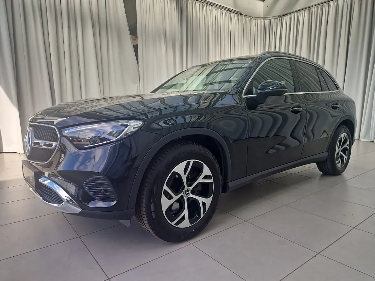 Mercedes-Benz Glc-Class 2024 photo 2
