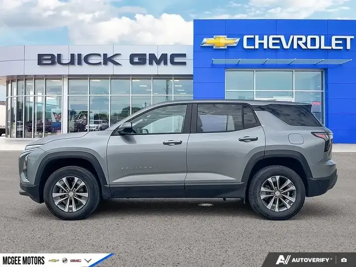 Chevrolet Equinox 2026 photo 2