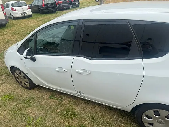 Opel Meriva 2014 photo 4