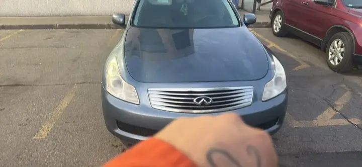 Infiniti G35X 2008 photo 2