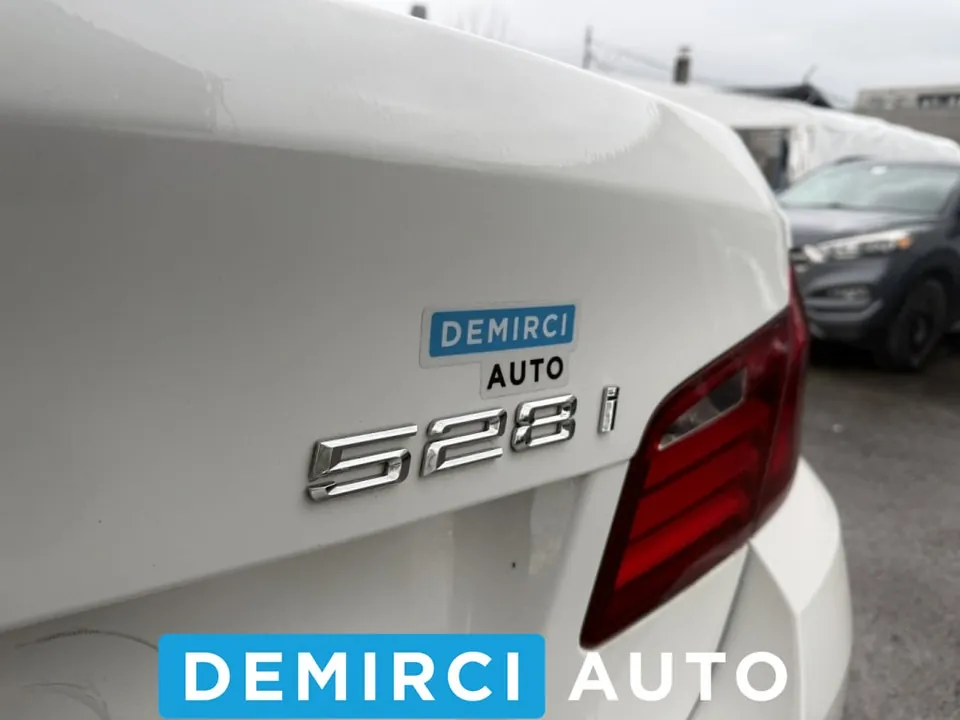 BMW 5 Series 2013 photo 2