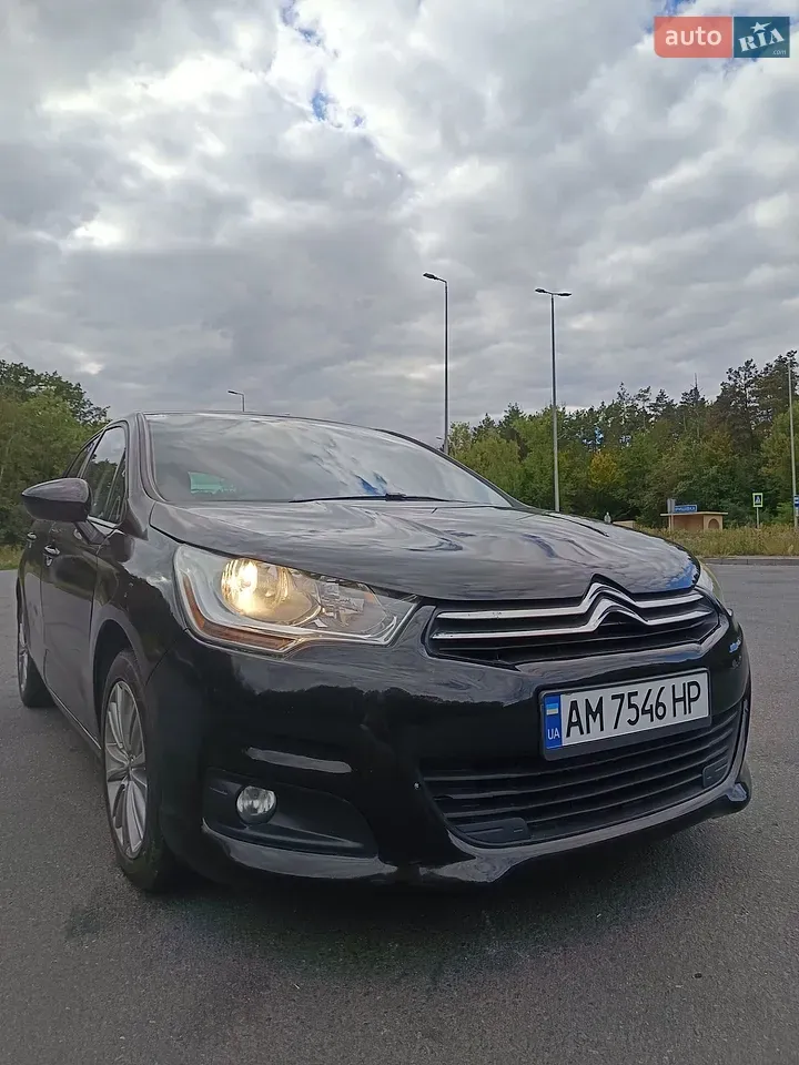 Citroen C4 2013 photo 3