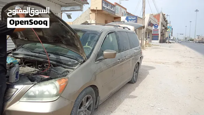 Honda Odyssey 2008 photo 2