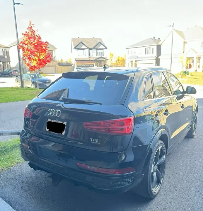 Audi Q3 2016 photo 2