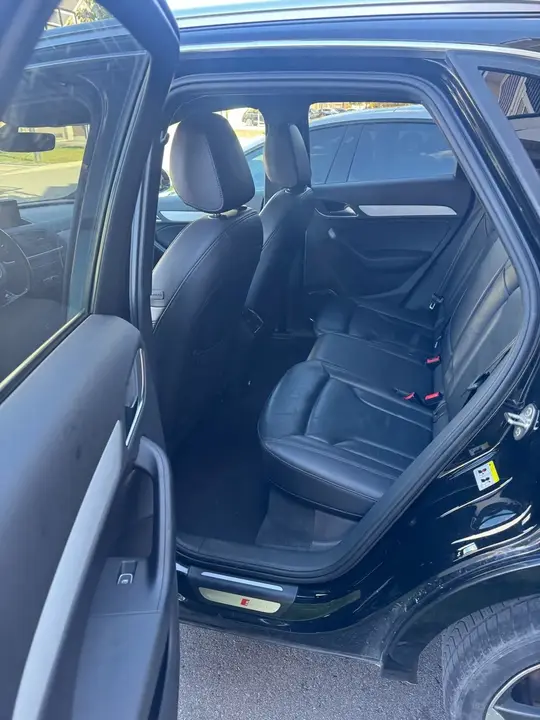 Audi Q3 2016 photo 3