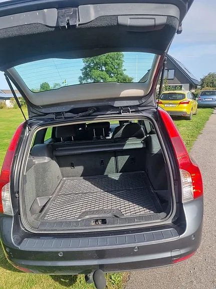 Volvo V50 2011 photo 5