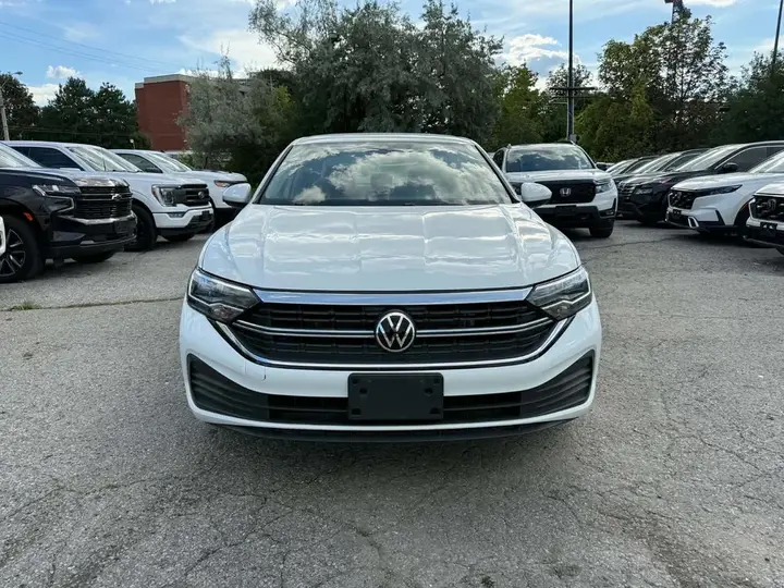 Volkswagen Jetta 2023 photo 2