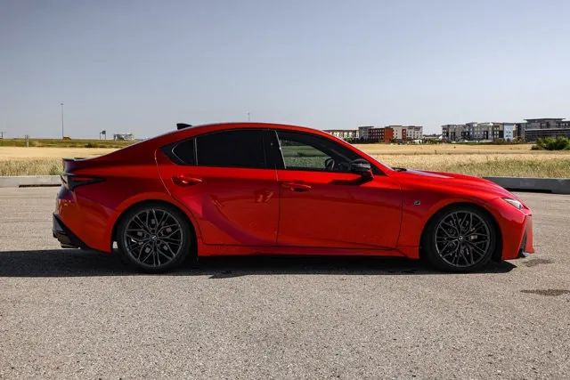 Lexus Is 2025 photo 4